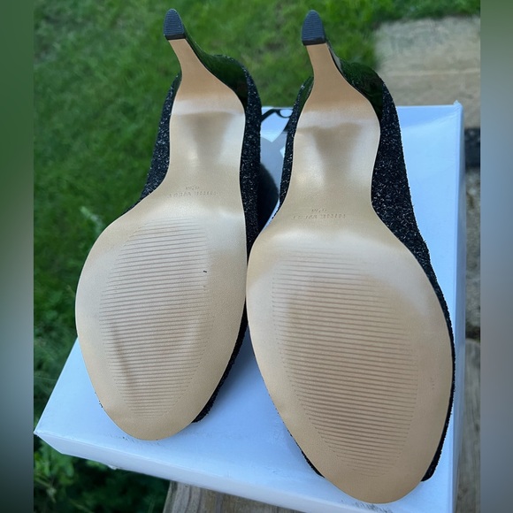 Nine West Peep Toe Sequin Heels Size 9.5M STUNNING! - Picture 4 of 8